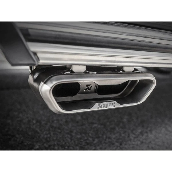 Akrapovic Evolution exhaust Mercedes G500 W463 - Image 2