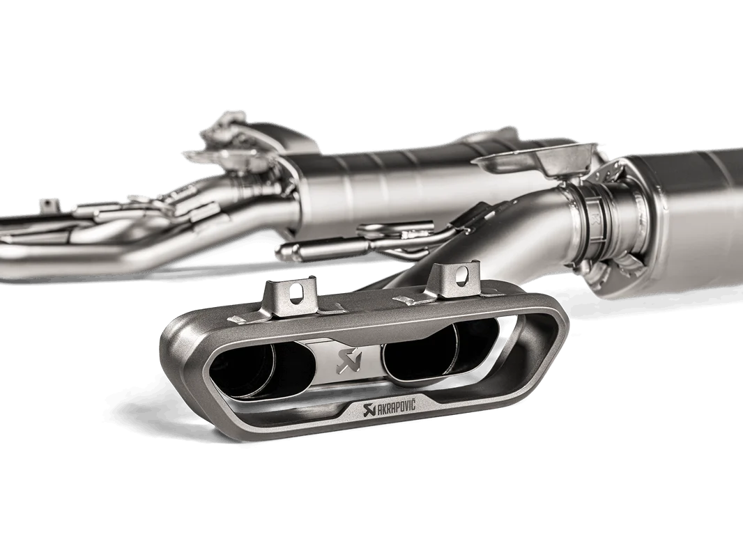 Akrapovic exhaust Mercedes G63 AMG 4X4 SQUARED - Image 3