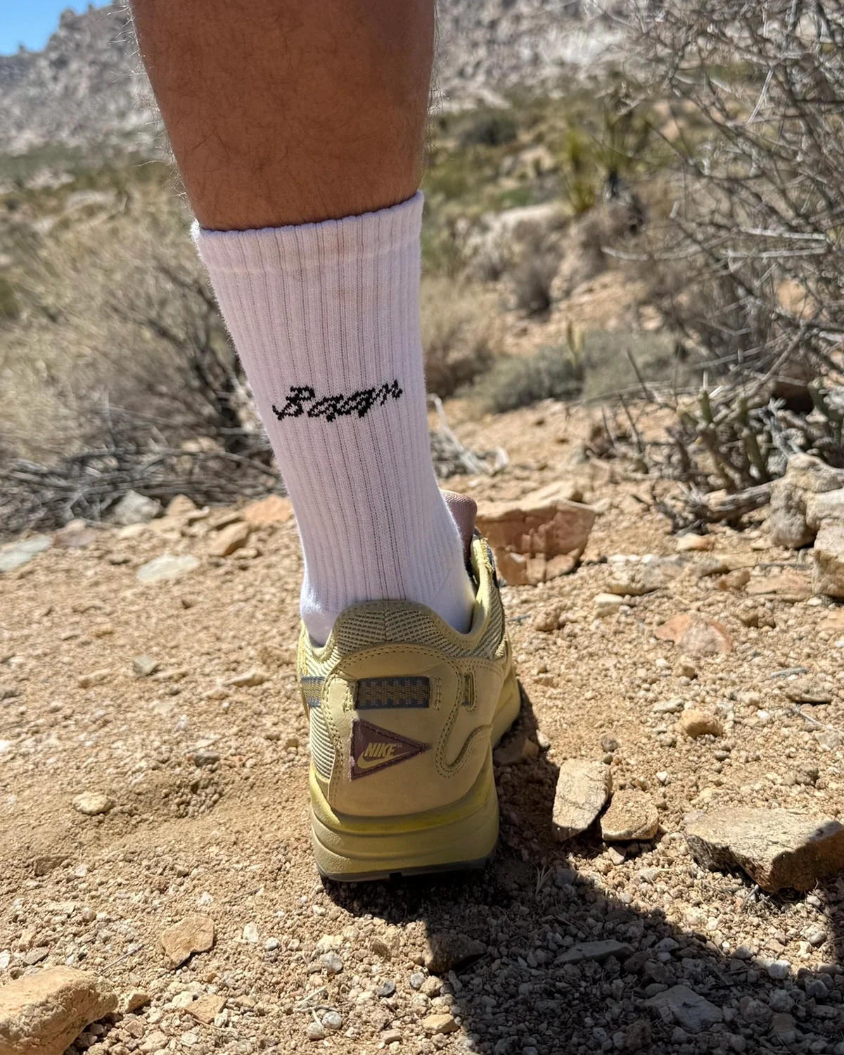 Baan Crew Socks - White - Image 3