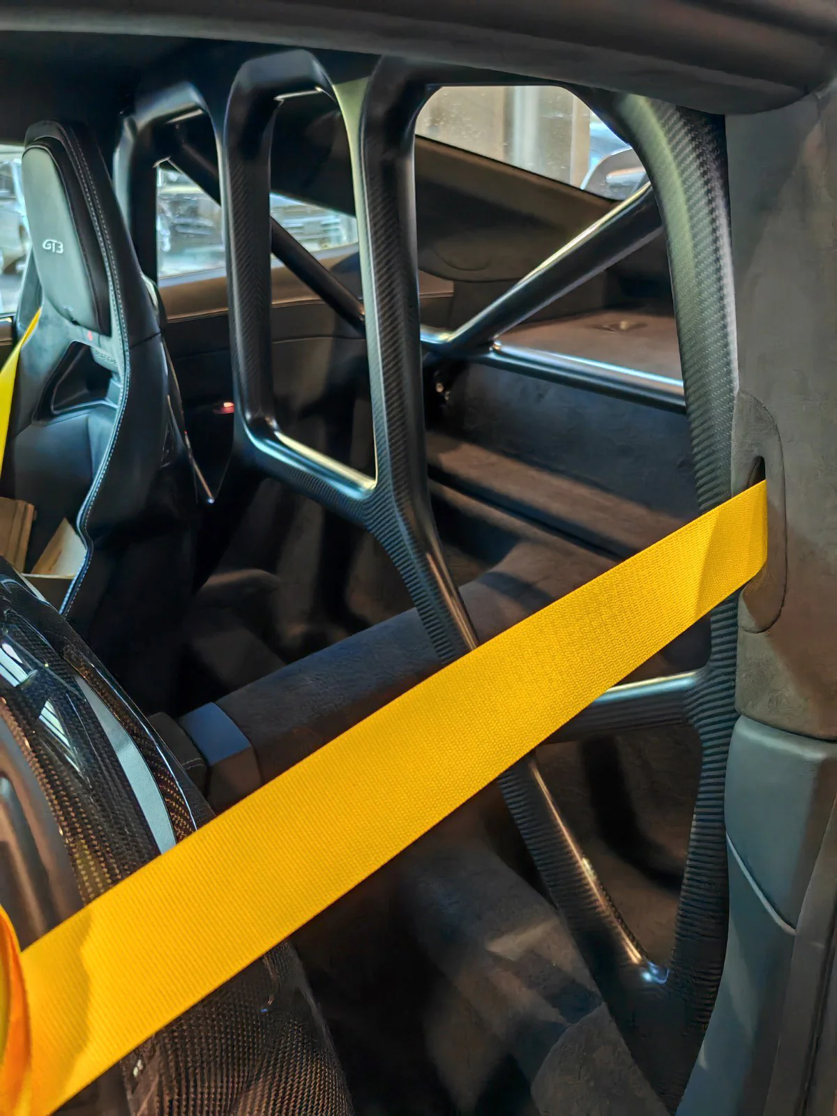 Manthey Roll Cage Porsche 992 GT3 RS - Image 9