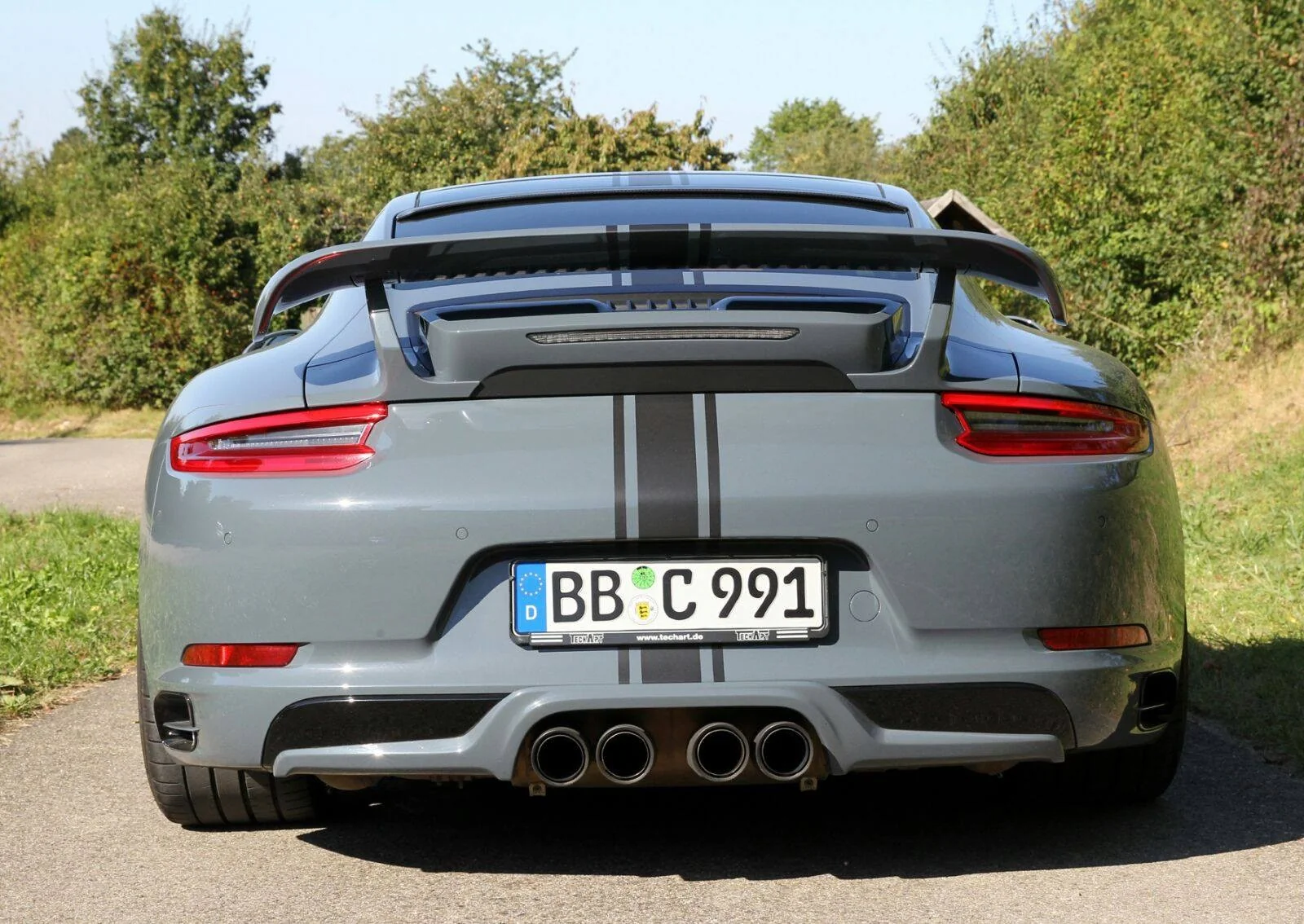 TECHART exhaust system with valve control and centered outlet - Image 2