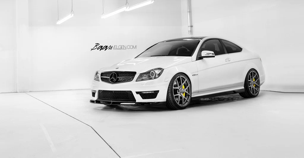 Vorsteiner Mercedes W204 C63 AMG VBR Carbon Front Spoiler