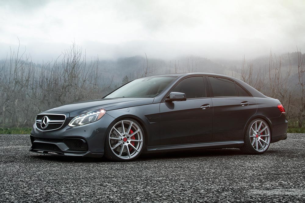 Vorsteiner Mercedes E63 AMG W212 carbon VBR Aero Front Spoiler - Image 2