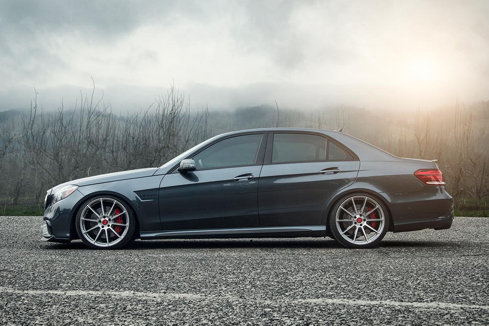 Vorsteiner Mercedes E63 AMG W212 carbon VBR Aero Rear Diffuser - Image 2