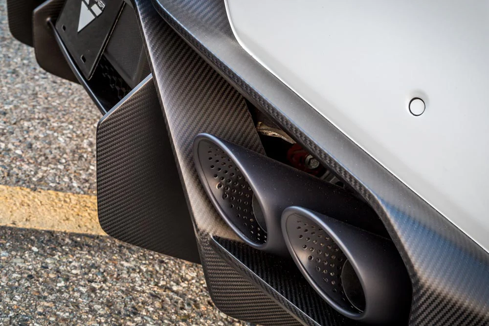 Vorsteiner Lamborghini Huracan carbon Novara Edizione Rear Bumper & Diffuser - Image 4