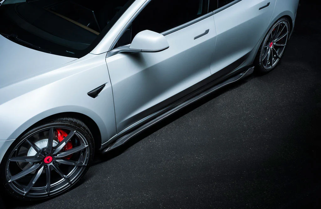 Vorsteiner Side Skirts Tesla Model 3 - Image 4