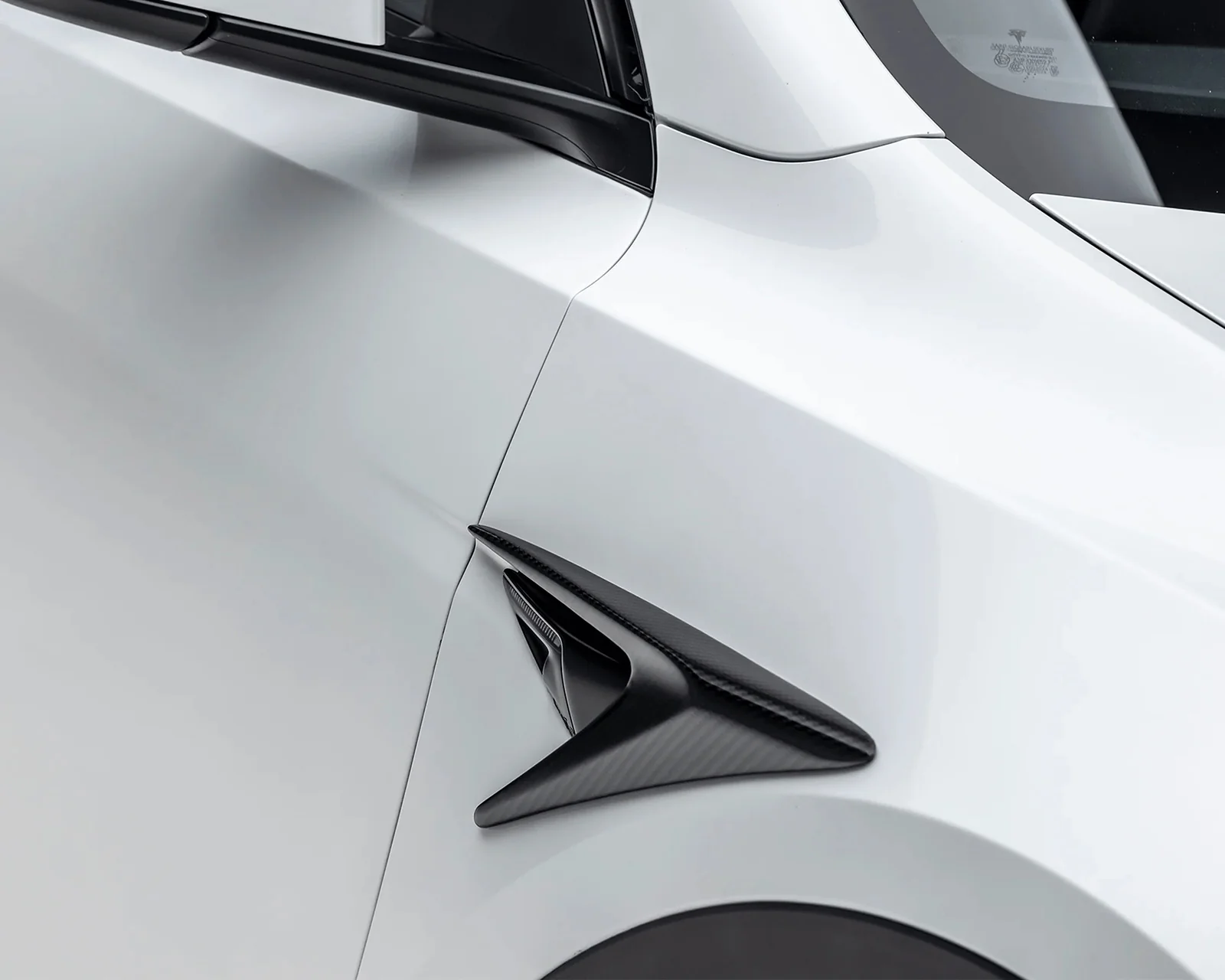 Vorsteiner Tesla Model Y Fender vents - Image 4