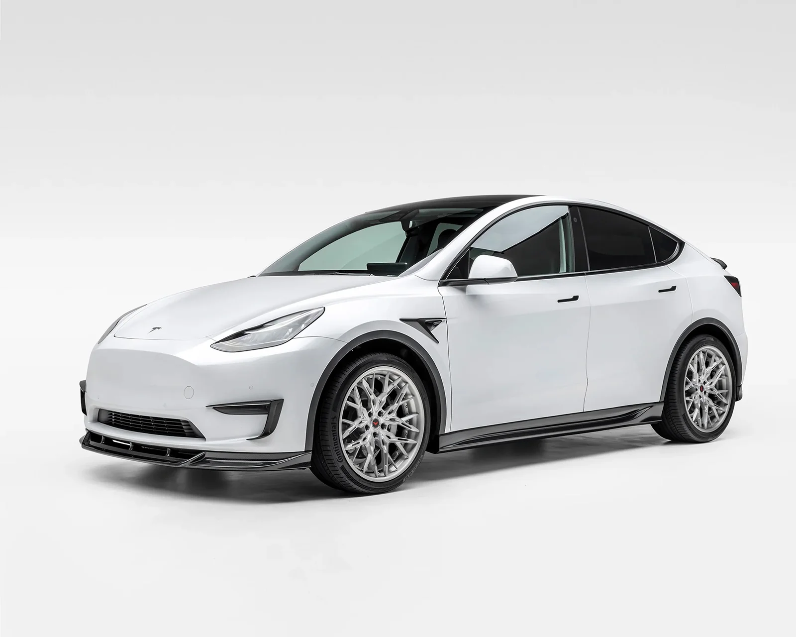 Vorsteiner Tesla Model Y front spoiler - Image 3